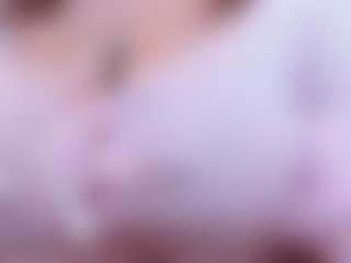 Live cam show with Camiiowo - Brown Hair on fapnchat
