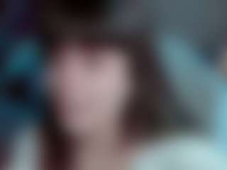 Live cam show with Camiiowo - Shaved on fapnchat