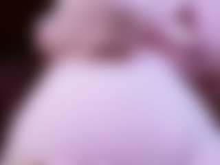 Camiiowo's Live Sex Cam Show