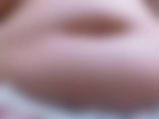 Live cam show with Camiiowo - Body Massage on TeamSkeetLive