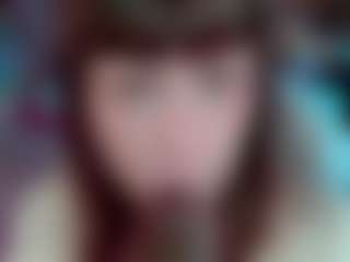 Camiiowo's Live Sex Cam Show