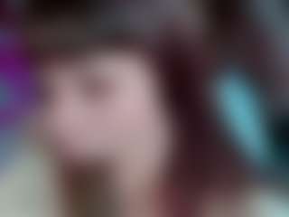 Live cam show with Camiiowo - Shaved on Camsoda