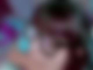 Live cam show with Camiiowo - Cute on Camsoda