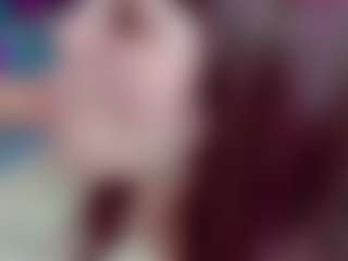 Camiiowo's Live Sex Cam Show