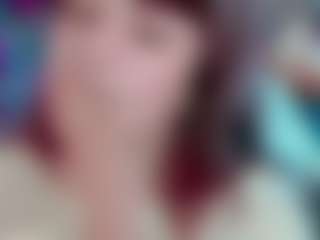 Camiiowo's Live Sex Cam Show