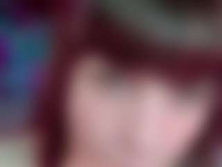 Live cam show with Camiiowo - Ahegao on AdultVida.com
