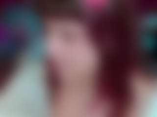 Live cam show with Camiiowo - Bikini on TeamSkeetLive