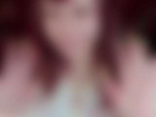 Camiiowo's Live Sex Cam Show