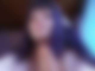 Camiiowo's Live Sex Cam Show