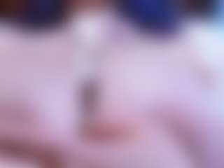 Camiiowo's Live Sex Cam Show