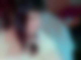 Live cam show with Camiiowo - Nipple Piercings on xfollow cams