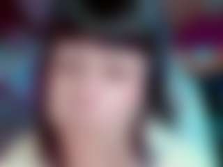 Live cam show with Camiiowo - Drinking on galaxygirlnitro.com