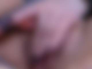 Live cam show with Camiiowo - Handjob on Mixed Magazine Live
