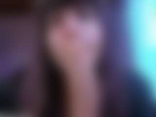 Camiiowo's Live Sex Cam Show
