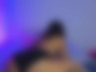 Live cam show with KimberlyJackson - Double Penetration on CamClone