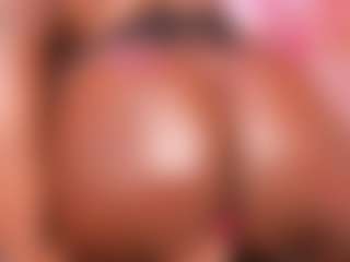 MiaaXXX's Live Sex Cam Show