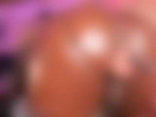 Live cam show with MiaaXXX - Delicious on StripNow