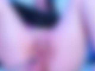 KyllieWood's Live Sex Cam Show
