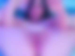 KyllieWood's Live Sex Cam Show