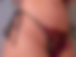 Live cam show with Evaa - Garter on hrnylive.com
