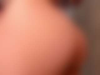 Live cam show with Evaa - Red Hair on Camming Site