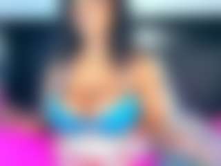 Roundassbaby's Live Sex Cam Show