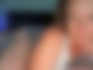 Live cam show with Juli Monroe - Blonde Hair MILF on infinitiblacc.com