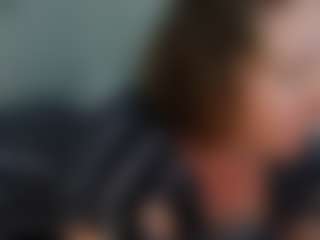 Live cam show with Juli Monroe - Role Play MILF on StripNow