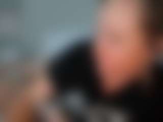 Live cam show with Juli Monroe - Hairy Pussy Lovense on boobsie.com