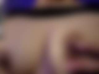 Kimmiakiss's Live Sex Cam Show