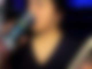 Live cam show with Kimmiakiss - Threesome on AdultVida.com