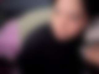 Kimmiakiss's Live Sex Cam Show
