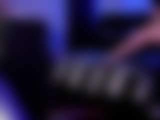 Live cam show with Kimmiakiss - Threesome on Big Tits