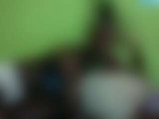 queen-zelinda's Live Sex Cam Show