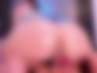 Live cam show with Katalina Parker - Lovense Petite on Dolls Live