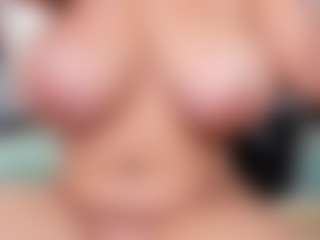Live cam show with perla-lovers - Ass Bouncing on Camsoda