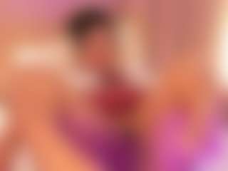 cloe-25's Live Sex Cam Show