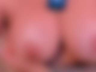 Madeline Fox's Live Sex Cam Show