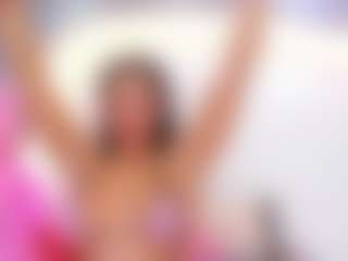 Heidy Wills's Live Sex Cam Show