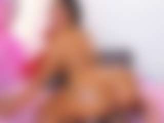 Heidy Wills's Live Sex Cam Show