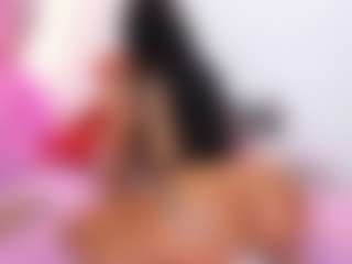 Heidy Wills's Live Sex Cam Show