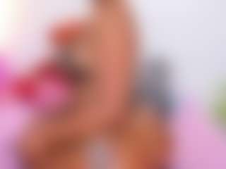 Heidy Wills's Live Sex Cam Show