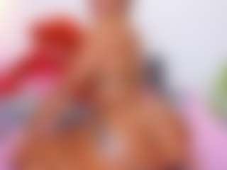 Heidy Wills's Live Sex Cam Show