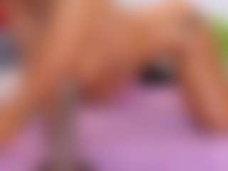 Heidy Wills's Live Sex Cam Show