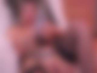 Live cam show with Joannee - Mature on Cam Slut