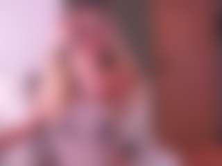 Joannee's Live Sex Cam Show