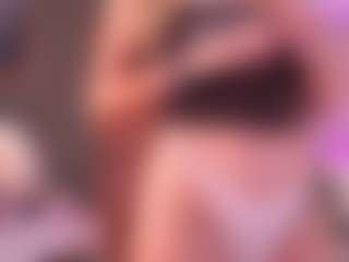 Joannee's Live Sex Cam Show