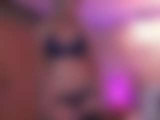 Joannee's Live Sex Cam Show