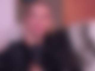 Live cam show with Joannee - Mature on SinfulBabes
