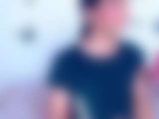 Live cam show with KAREN SOFIA - Fake Tits on instabang
